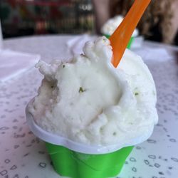 The Flying Cow - Lemon Basil
