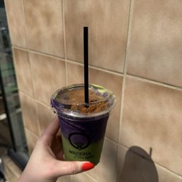 Matcha ube latte