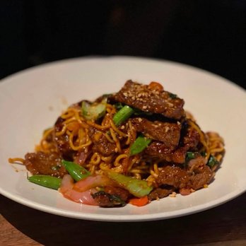 Yard House - Bars Near Me - Hallandale Beach, Florida Yard House - Bars Near Me - Hallandale Beach, Florida