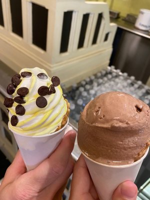 Florean Fortescue's Ice-Cream Parlour by null