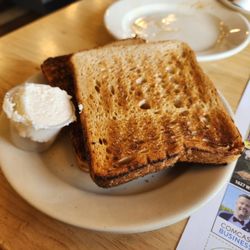 Oregon Diner - Whole wheat toast