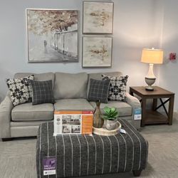 Raymour & Flanigan Furniture and Mattress Outlet