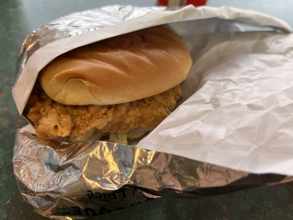 KFC Updated August 2024 37 Photos & 14 Reviews 5094 Kingsway, Burnaby, British Columbia