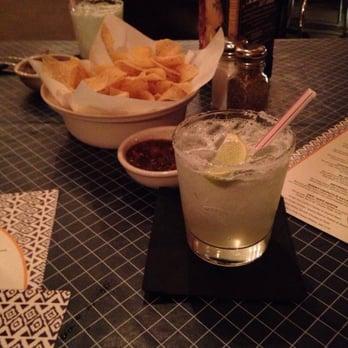 Uncle Julio's - Margarita with chips and salsa - Mexican Near Me - Bethesda, Maryland Uncle Julio's - Margarita with chips and salsa - Mexican Near Me - Bethesda, Maryland
