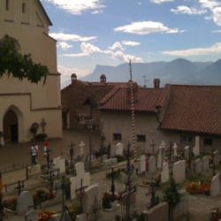 Pfarrkirche zum Heiligen Johannes dem Täufer