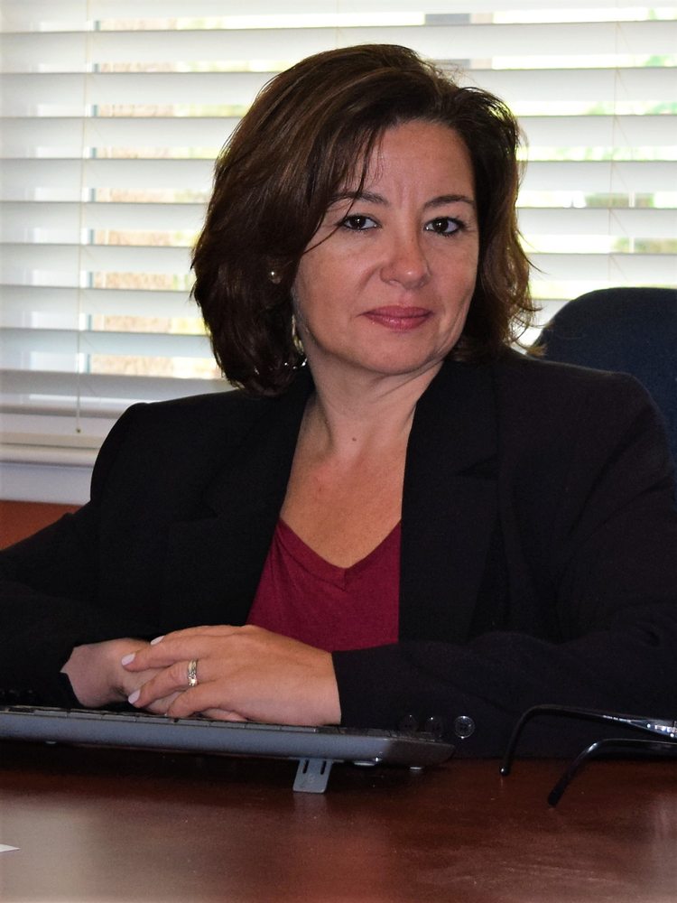 BRENDA LEE RYLANDER GRAND AVENUE REALTY & LENDING 4420 E Miraloma Ave, Anaheim, California