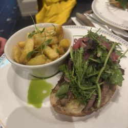 Mikey Ryan's Bar & Kitchen