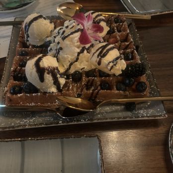 The Corner - Breakfast & Brunch Near Me - Glendale, California