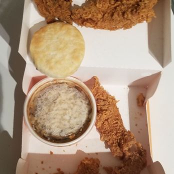Popeyes Louisiana Kitchen - 3 tenders - Fast Food Near Me - Buford, Georgia Popeyes Louisiana Kitchen - 3 tenders - Fast Food Near Me - Buford, Georgia