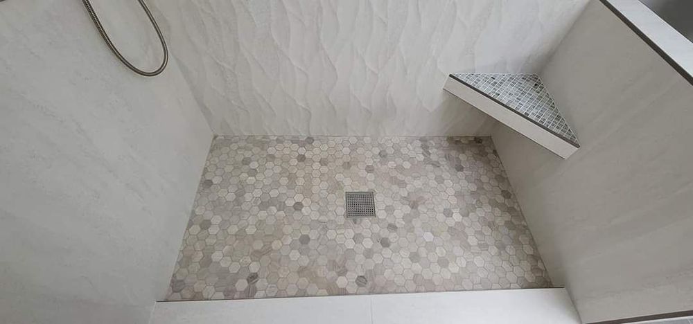 Slide of Deluxe Remodeling