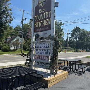Bob's Country Kitchen - Breakfast & Brunch Near Me - Lanesborough, Massachusetts Bob's Country Kitchen - Breakfast & Brunch Near Me - Lanesborough, Massachusetts