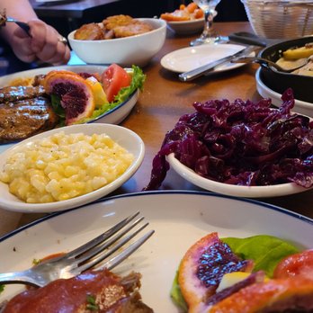 Alpine Chef Restaurant - Creamed corn, red cabbage - German Near Me - Fredericksburg, Virginia