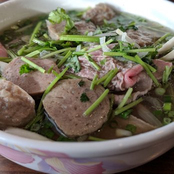 Saigon 2 - Vietnamese Near Me - Rio Rancho, New Mexico
