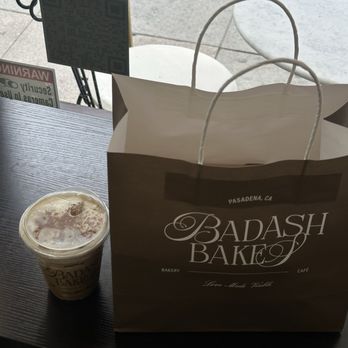 Badash Bakes - Cinnamon Roll Latte - Bakeries Near Me - Pasadena, California