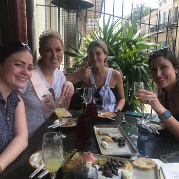 Curio Bistro - Bachelorette party bottomless mimosa - Cajun/Creole Near Me - New Orleans, Louisiana