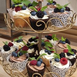 Golden Swan Sweets