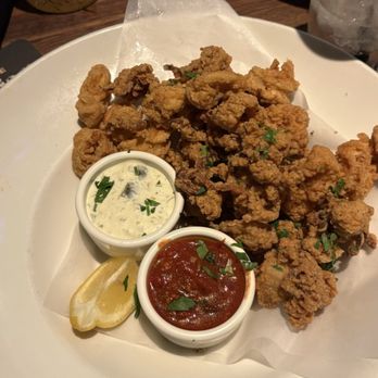 Yard House - Vegetarian Near Me - San Diego, California Yard House - Vegetarian Near Me - San Diego, California