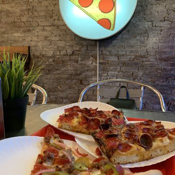 Union Street Pizza - Pizza Near Me - Brooklyn, New York
