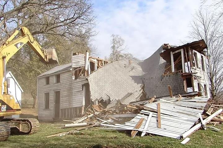 Slide of Primary Contractors