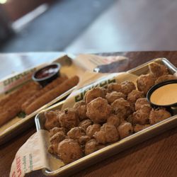 Jakes Burgers and Beer - Fried Mushrooms and Mozzarella Cheese Sticks