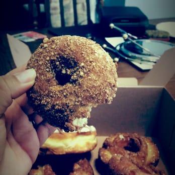 Pronto Donuts - Bakeries Near Me - Azusa, California