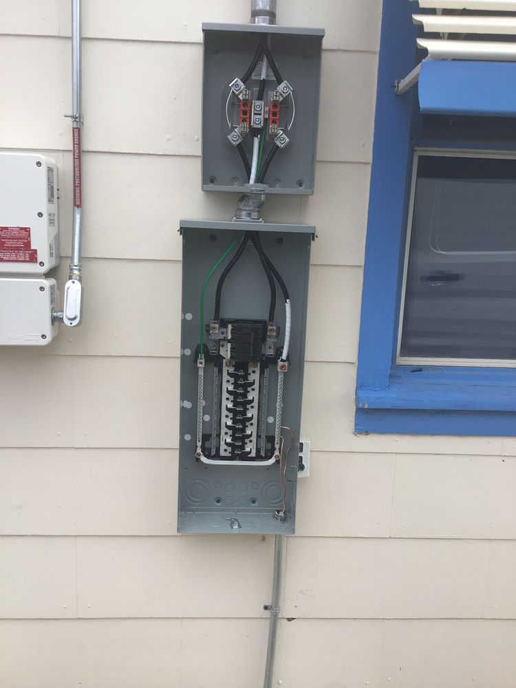 Slide of Superior Electrical Services of El Paso