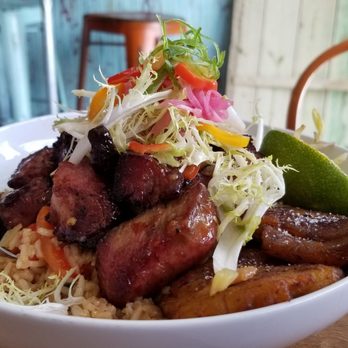 Doce Provisions - Masa de puerco Chino. - New American Near Me - Miami, Florida