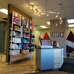 Great Clips - Front entrance