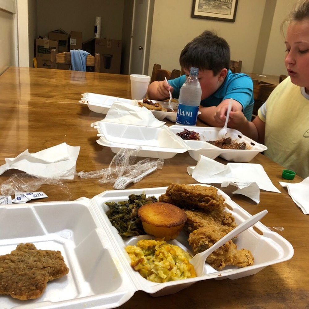 Community Diner - Kids enjoying the love! - Restaurants Near Me - Beatrice, Alabama