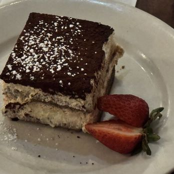Mercato - Tiramisu - Italian Near Me - New York, New York