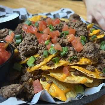 Marietta Brewing Company - Loaded nachos with beef - Brewpubs Near Me - Marietta, Ohio Marietta Brewing Company - Loaded nachos with beef - Brewpubs Near Me - Marietta, Ohio