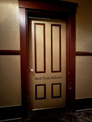 Murphys Historic Hotel by null