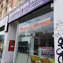 Shoppers India - Exterior