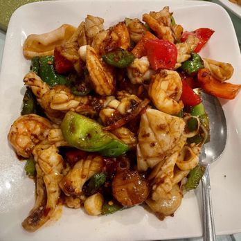 Wentworth Seafood House - Szechuan Mix Seafood with Vegetable - Bubble Tea Near Me - Chicago, Illinois