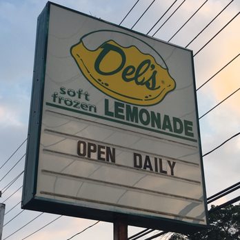 Del's Lemonade - Ice Cream & Frozen Yogurt Near Me - Middletown, Rhode Island