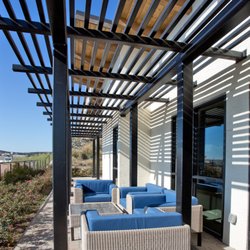 Axis at The Rim by Sherman Residential - Lounge Hillside