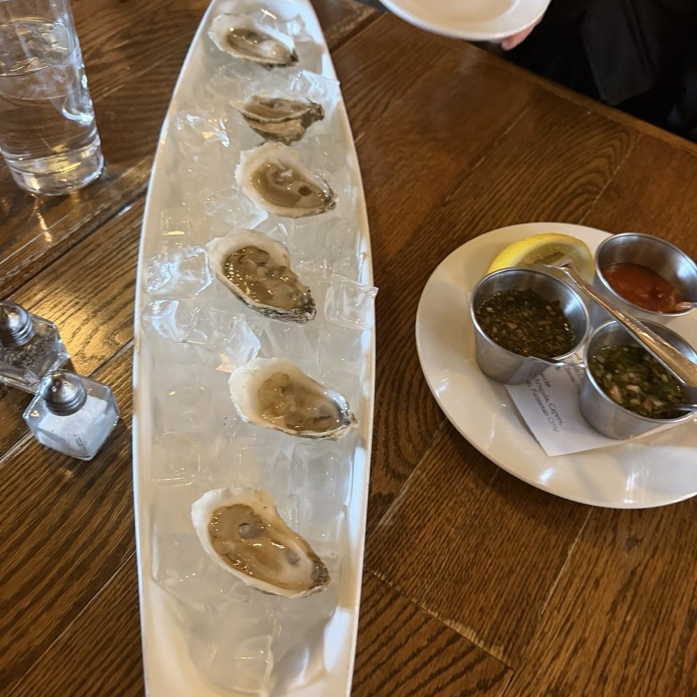 Chives Restaurant - New American Near Me - Suamico, Wisconsin