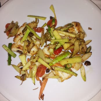 L'europeo - Grilled Flakey fish with various vegetables - Italian Near Me - Hamburg, HH