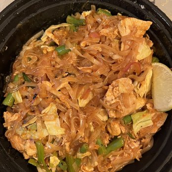 Udom Thai - Pad thai - Thai Near Me - Centennial, Colorado