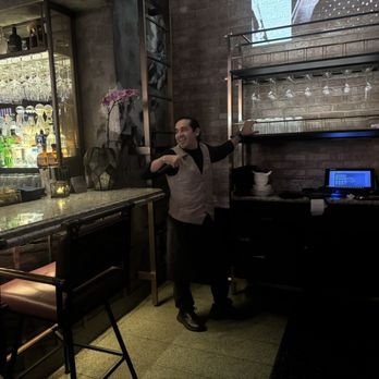 Mott 32 - The staff is so happy to work there they keep the customers happy - Chinese Near Me - Las Vegas, Nevada