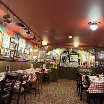 Buca di Beppo Italian Restaurant - Italian Near Me - Davie, Florida Buca di Beppo Italian Restaurant - Italian Near Me - Davie, Florida