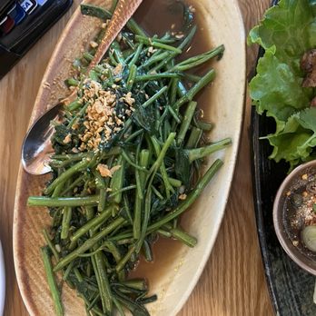 Thai Favorite Cuisine - Thai Near Me - Tustin, California