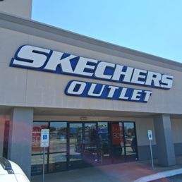 Exterior photo of SKECHERS Warehouse Outlet - Euless, Texas Exterior photo of SKECHERS Warehouse Outlet - Euless, Texas