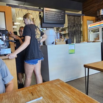 Juicy Brew - Vegan Near Me - Honolulu, Hawaii