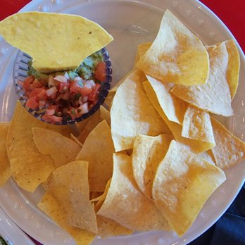 The Search Bar & Restaurant - Chips and guacamole - American Near Me - Chula Vista, California