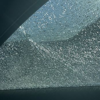 P & G Auto Glass - Before - Auto Glass Services Near Me - Chatsworth, California P & G Auto Glass - Before - Auto Glass Services Near Me - Chatsworth, California