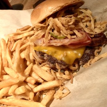 Cheddar's Scratch Kitchen - Smokehouse cheeseburger - Comfort Food Near Me - Chandler, Arizona