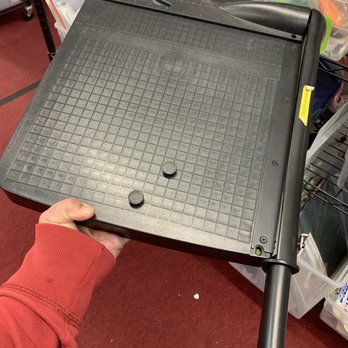 Remainders - 3/22/23 Been LOOKING for a huge paper trimmer for my card stock-this is $3, I would've had to pay $70-80 fr Amazon - Art Supplies Near Me - Pasadena, California
