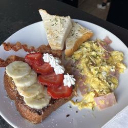 Cafe y Tiempo - Desayuno