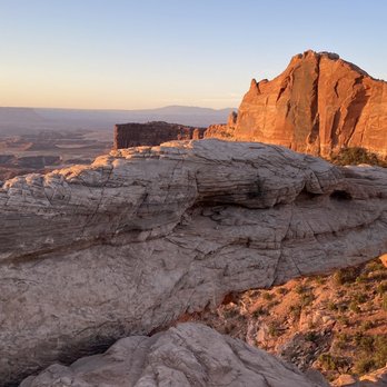 Mesa Arch - Different of the sun hitting the arch - Hiking Near Me - Moab, Utah